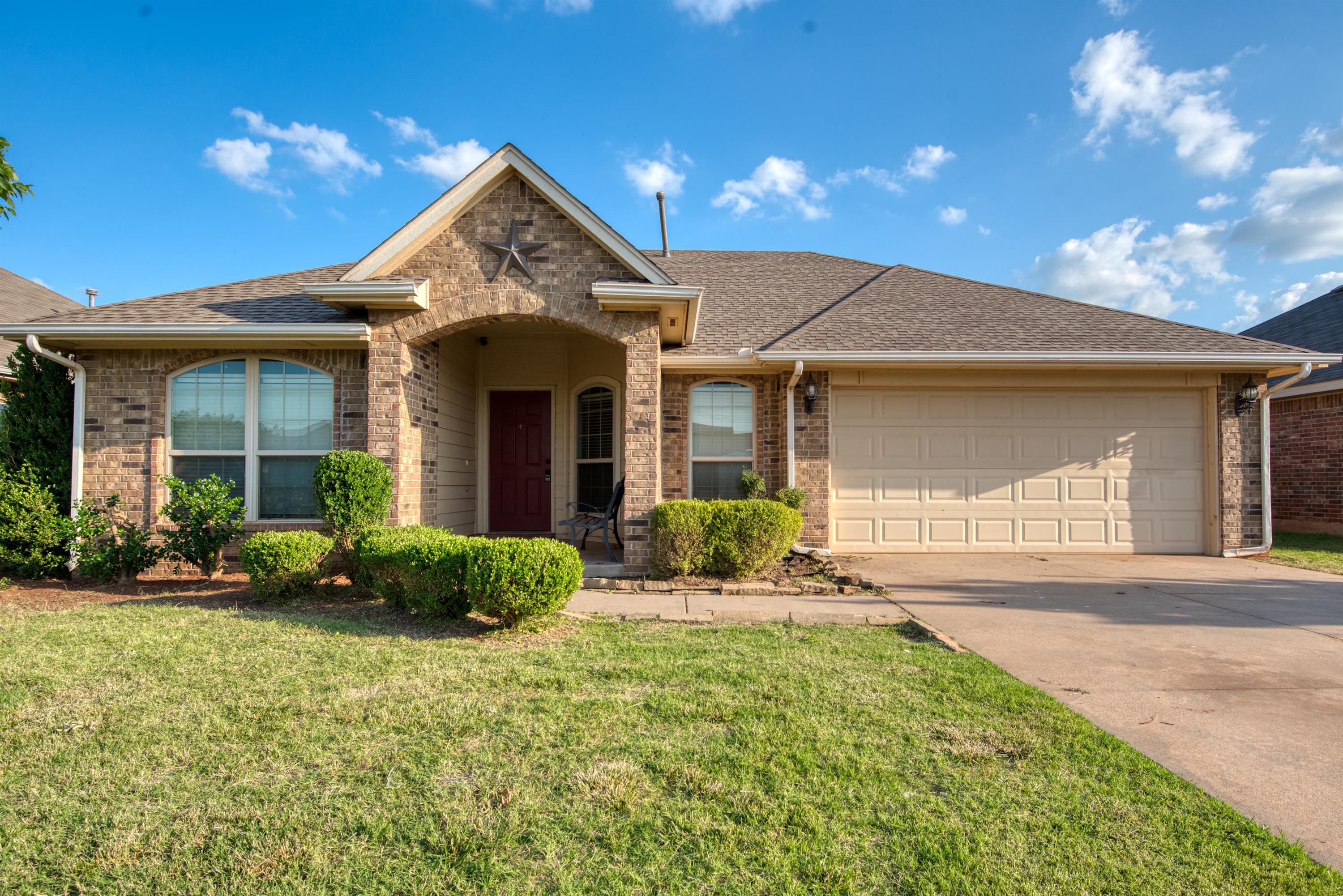 11908 NW 136th Ter