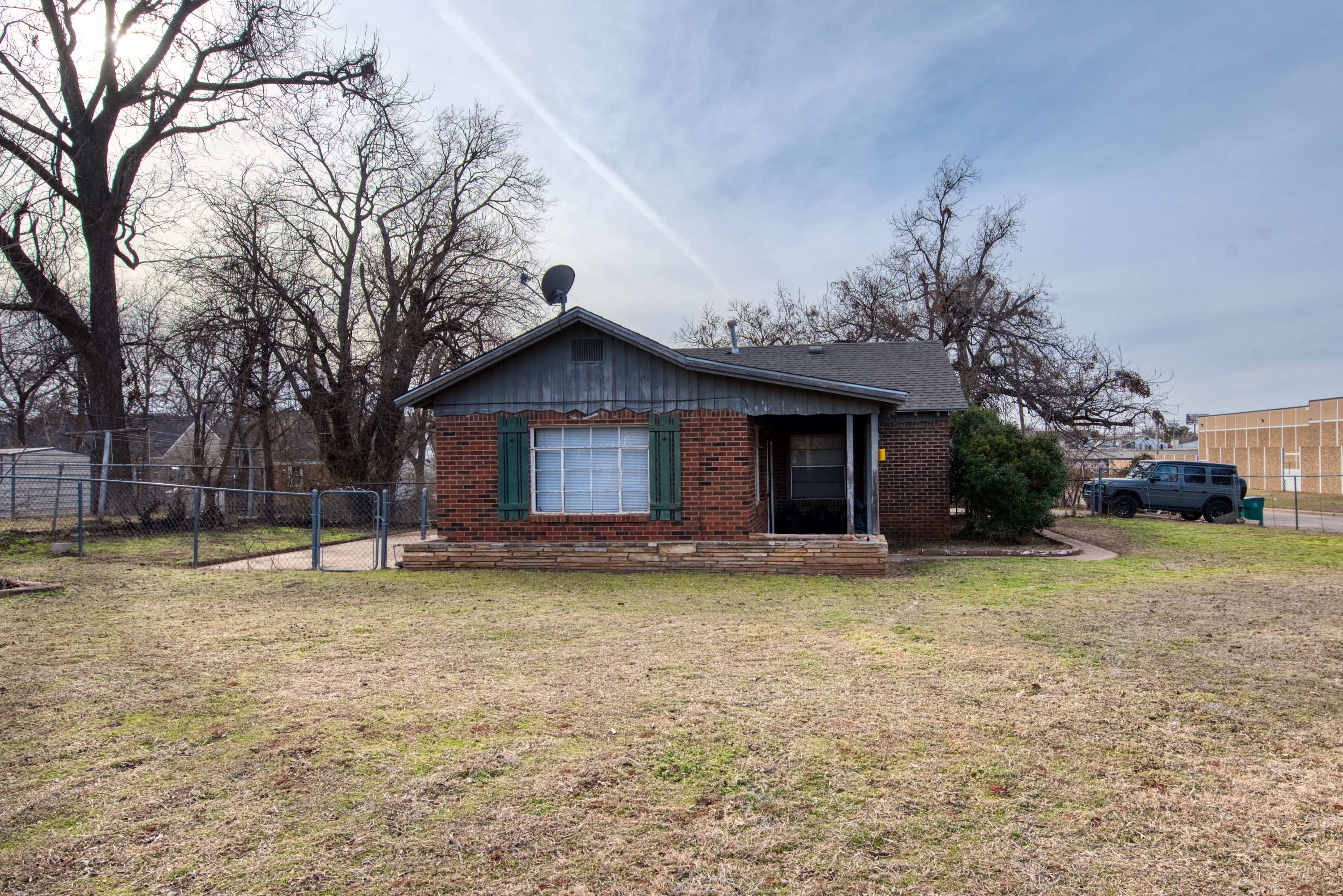 Property thumbnail image